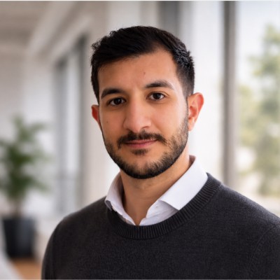 Portrait of Amin Dariani